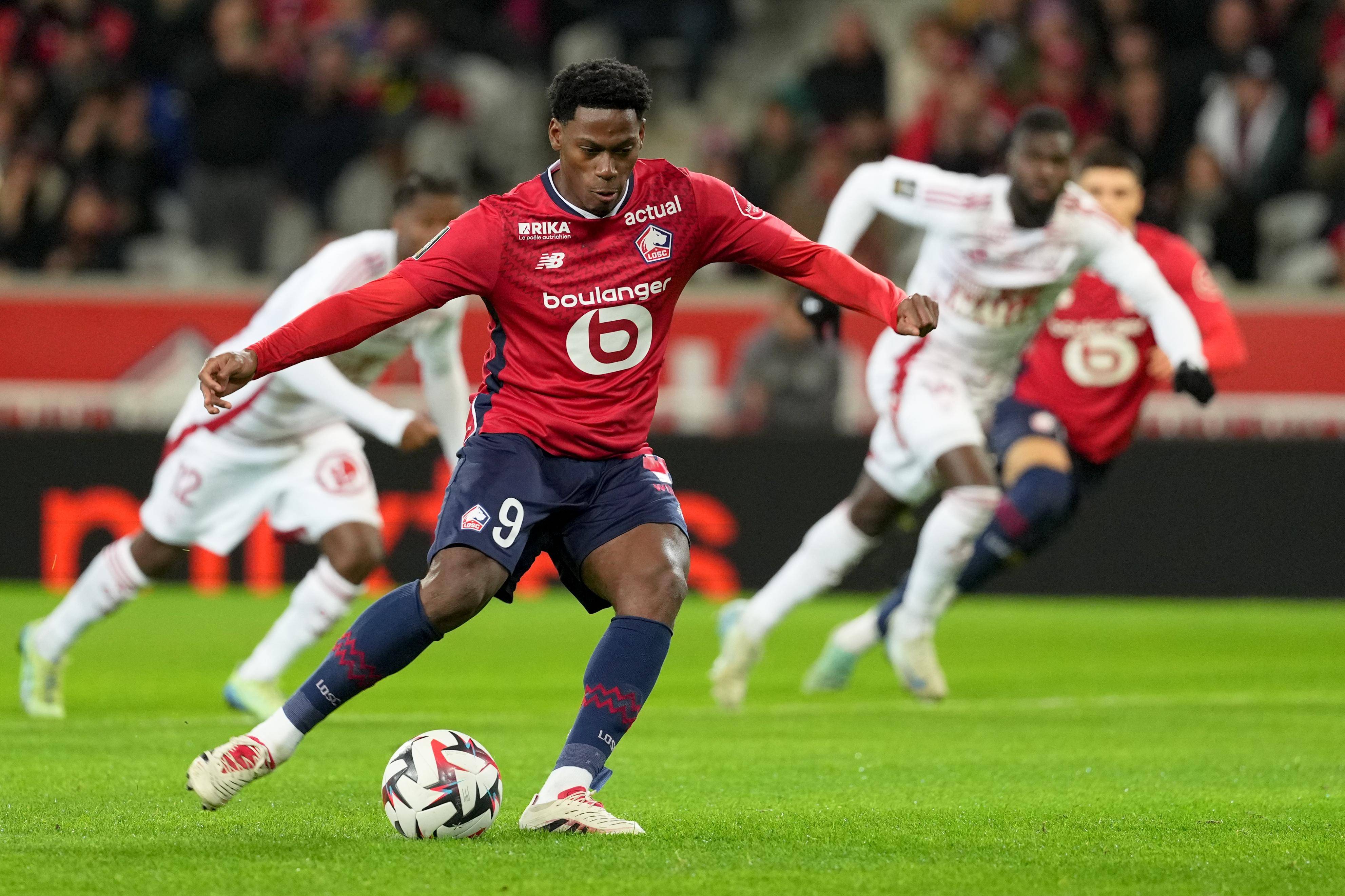 热刺绝杀国米，博格巴补时绝平欧冠