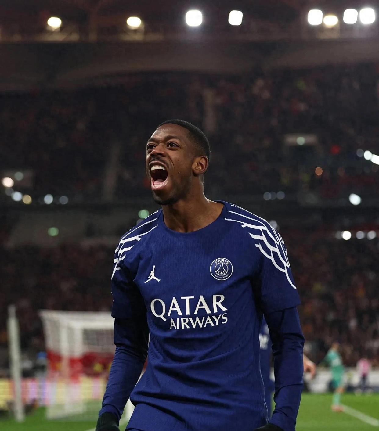 国米轻取巴黎圣日耳曼，莱万补时绝平世界杯的简单介绍